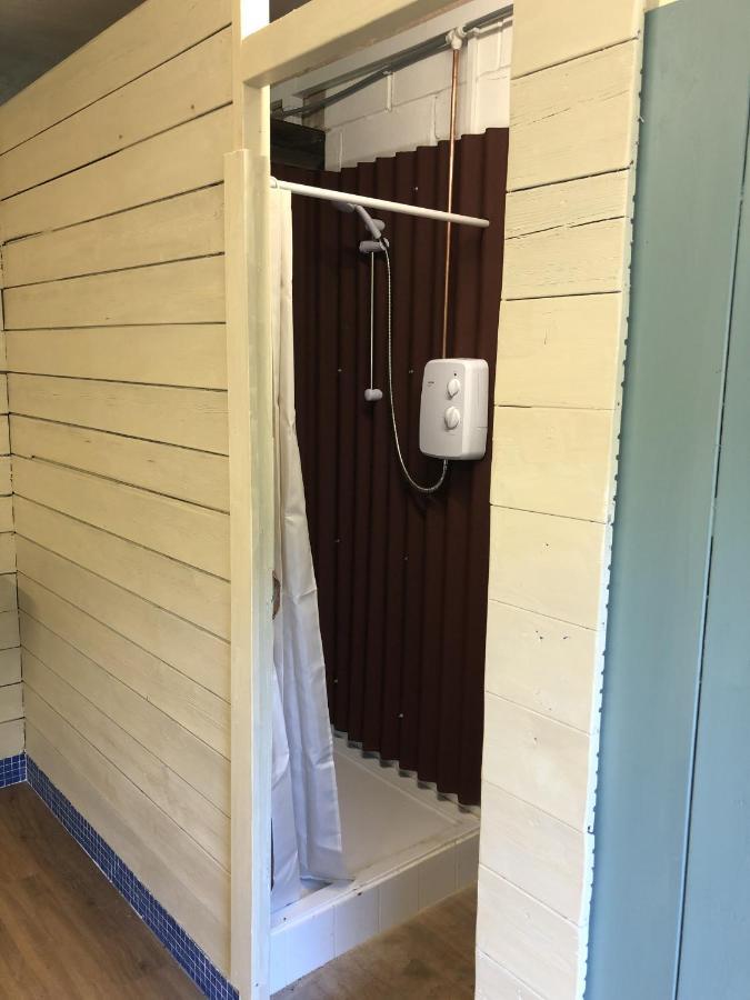 The Kestrel Shepherd Hut, Whitehouse Farm Stowmarket Exterior foto